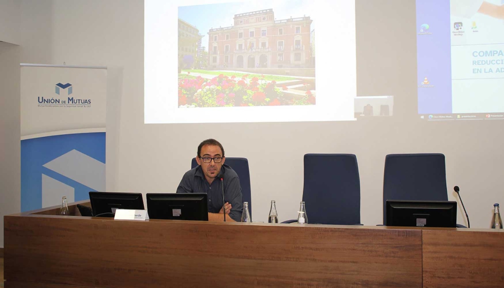 El responsable de Prevenci�n de la Diputaci�n de Castell�n, �scar Monterde, durante su intervenci�n