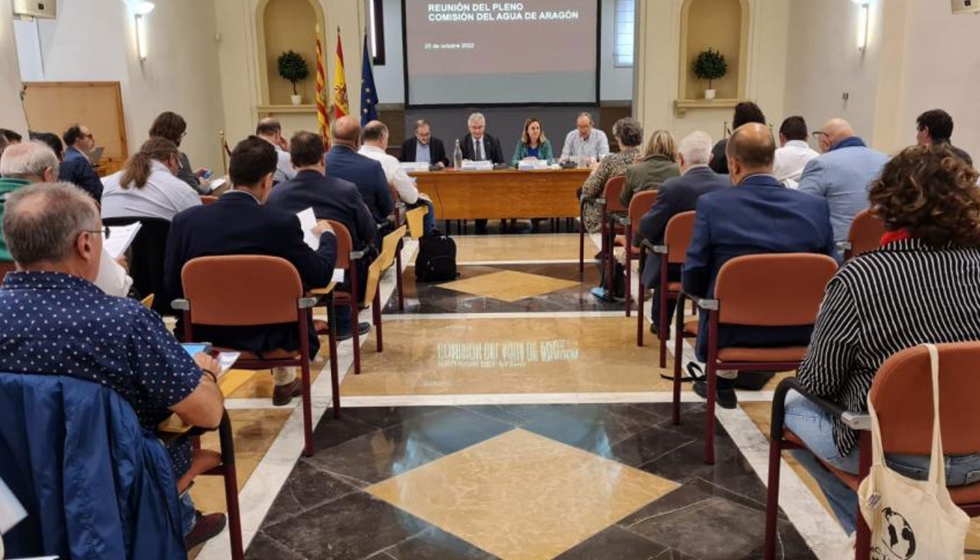 El consejero Olona ha presidido el pleno de la Comisin del Agua