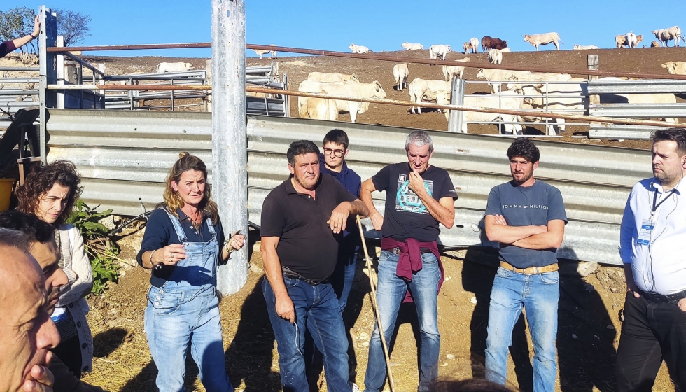 Visita de campo en el marco de la reunin del proyecto BovINE celebrada en Navarra