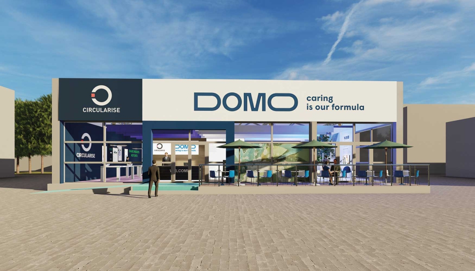 Pabell�n en el exterior en la feria