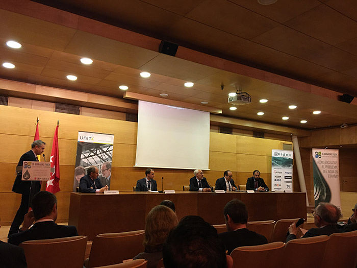 Fern�ndo Arg�ello, Miguel Mondr�a, Francesc Hern�ndez, Jos� Mar�a Villarroel, Juli�n Cid Lozano y Carlos Ben�tez Sanz durante la jornada...