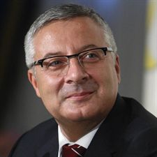 Jos� Blanco, Ministro de Fomento, durante su intervenci�n en el Senado