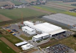 Imagen a�rea de la nueva planta de Sennebogen
