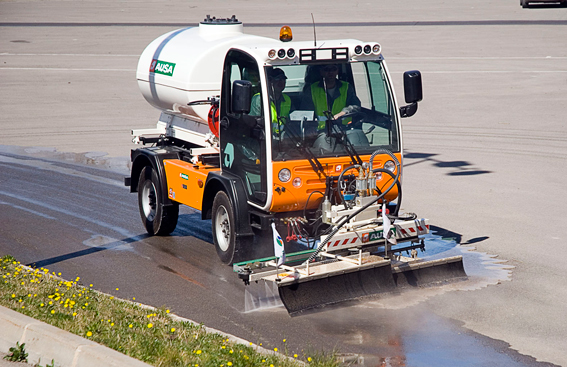 Baldeadora Ausa M300H Baldeadora Ausa M300H