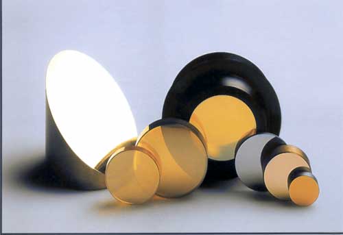 Mecos ofrece la mejor eleccin de lentes focales para el lser industrial de CO2, diseadas para una gran durabilidad
