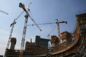 Seis gras Potain trabajando en el proyecto de reurbanizacin Porta Nuova en Miln (Italia)