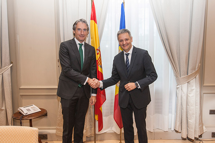 igo de la Serna, ministro de Fomento, y Gilbert Saboya, ministro de Economa, Competitividad e Innovacin de Andorra