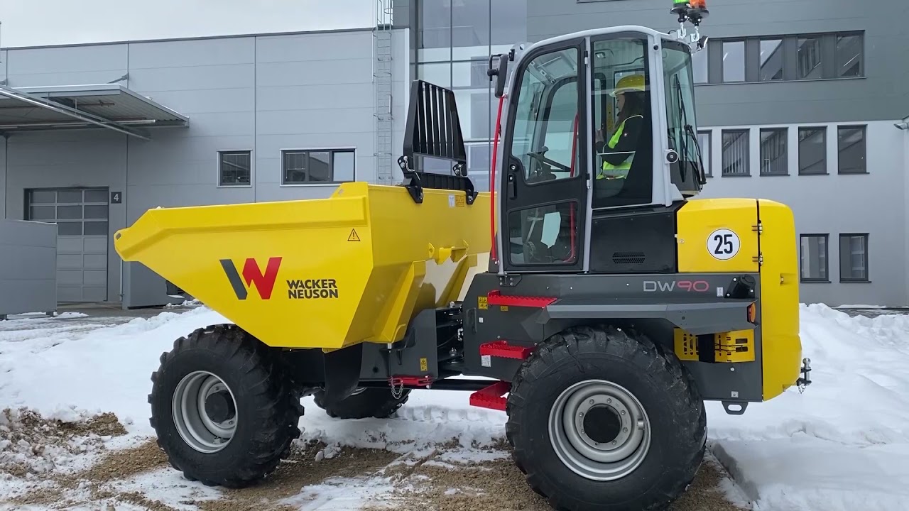 Transporte de materiales econmico y seguro: Con los dumpers sobre ruedas optimizados DW60 y DW90