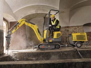 Wacker Neuson_zero emission_803 dual power_action 03