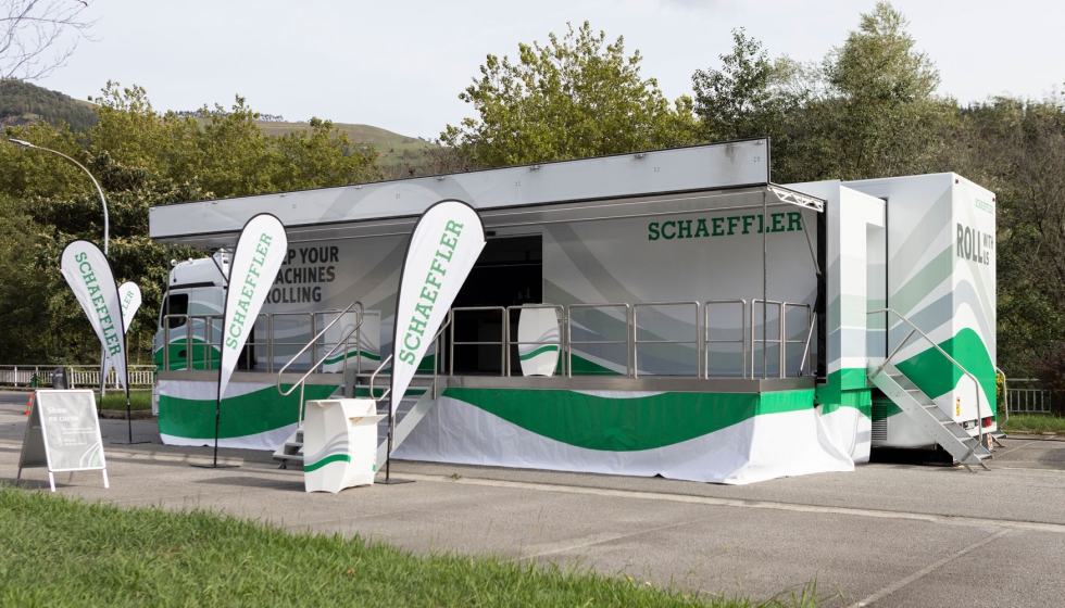 El camion del Schaeffler Lifetime Solutions Roadshow, en una de sus paradas. Foto: Schaeffler
