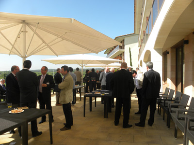 Los agremiados disfrutaron de las terrazas exteriores del hotel Mas Sol, en Santa Coloma de Farners (Girona)