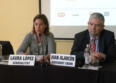 Laura Lpez, representante del rea de Comer de la Generalitat de Catalunya, junto al presidente del Gremi Joan Alarcn...