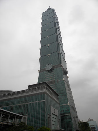 Photonics Festival 2010 is held a few metres from the Taipei 101, the second tallest building in the world