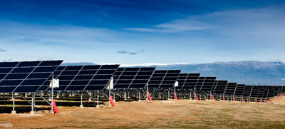 Fotosolar ha utilizado 152.400 m�dulos fotovoltaicos orientados al sur para construir esta nueva central