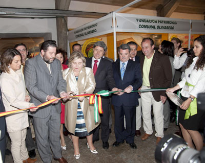 Imagen de la inauguracin de la 'XV Feria del Olivo' de Montoro