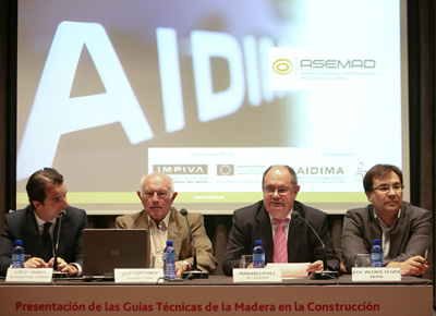 De izquierda a derecha: Jorge Linares, Jos Luis Lpez, Mariano Prez y Jos Vicente Oliver