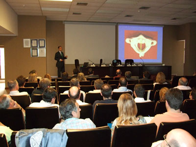 Francisco Gomar, Professor of orthopedic surgery at the University of Valencia, in his speech