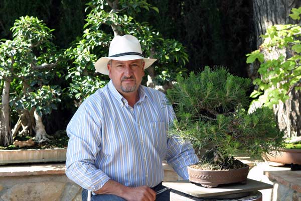 Manuel Garca Ferreira es todo un experto en el diseo de jardines