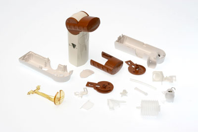 Componentes de un inhalador de polvo seco, producido segn el sistema de Balda Medical GMBH&Co...