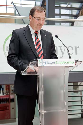 Rolf Deege, director general de Bayer CropScience