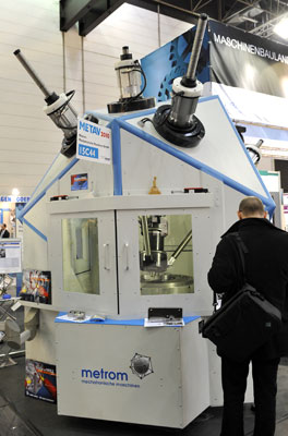 Machining Center for 5-axis Metrom Mechatronische Maschinen GmbH implements the movements of the machine and the head, using parallel kinematics...