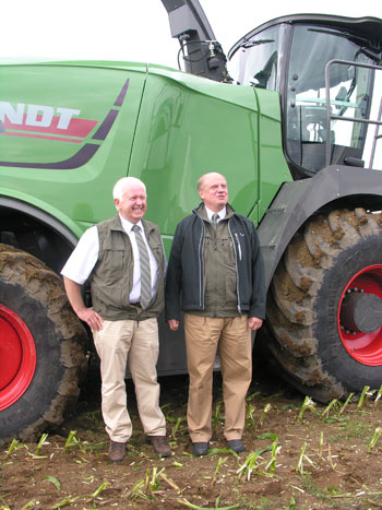 Peter Paffen, director general of Fendt (left) and Martin Richenhagen, President and CEO of Agco, along with the new Fendt Katana 65 mincer...