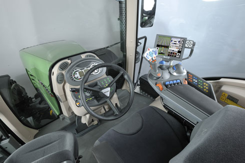 Variotronic, con un men sencillo, configuracin plana y pantalla tctil, facilita el uso del tractor