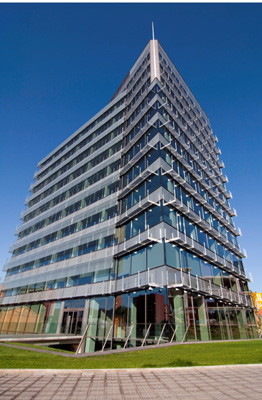 Edificio Porta Cornell� en Cornell� de Llobregat