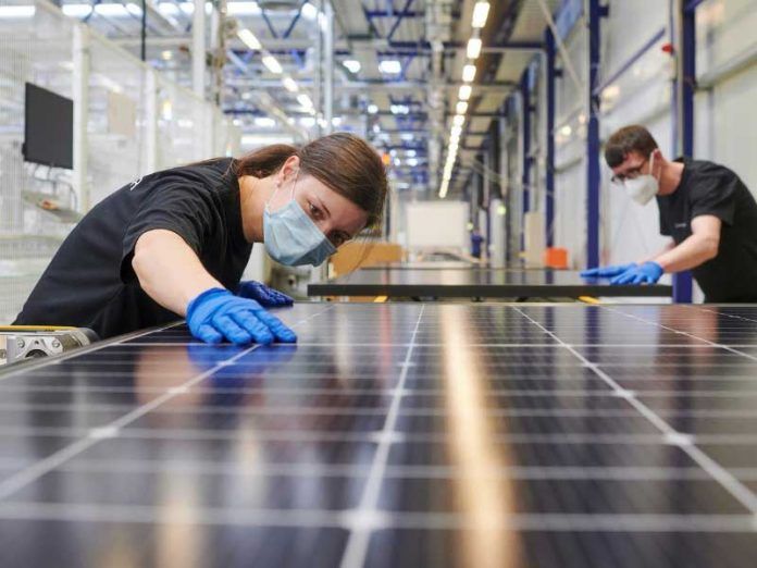 Los empleos en el sector solar en la UE podran triplicarse y llegar a 1,1 millones en 2030