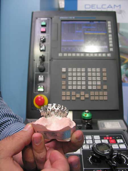 Tooth machined in a Matsuura, with his mold