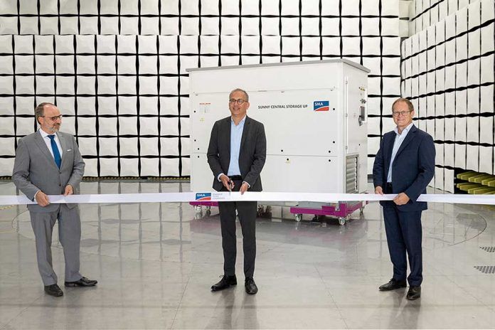 SMA inaugura un nuevo centro de ensayos para compatibilidad electromagn�tica en Alemania