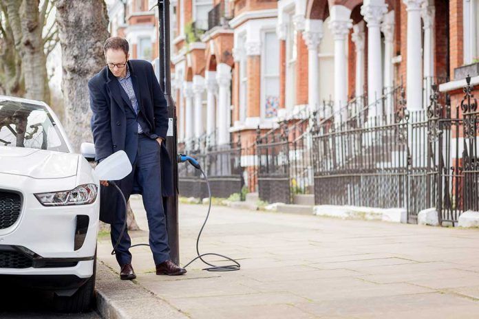 La carrera del transporte elctrico