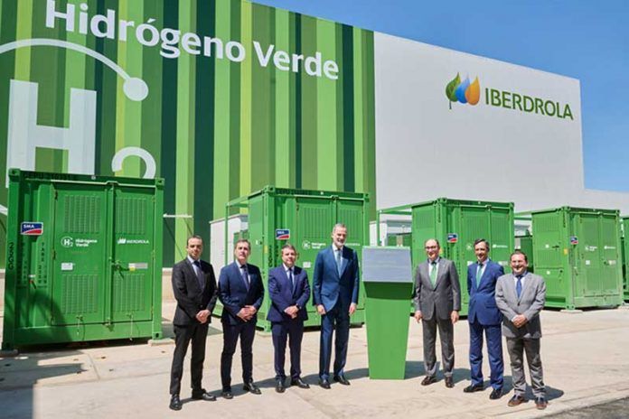 Su Majestad el Rey inaugura la planta de hidrgeno verde de Iberdrola en Puertollano...