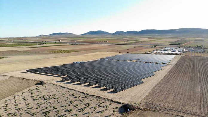 Exolum pone en marcha una planta fotovoltaica para autoconsumo energtico en su instalacin de Mora
