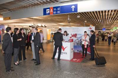 Punto de informacin de Zaragoza en la Terminal 1 del Aeropuerto de Frankfurt