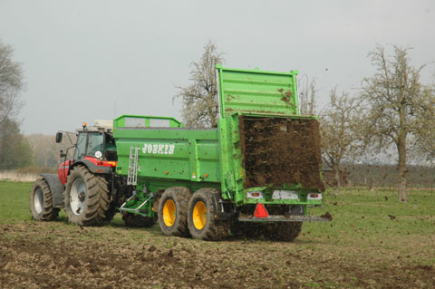 New Joskin Ferti-Space manure spreader