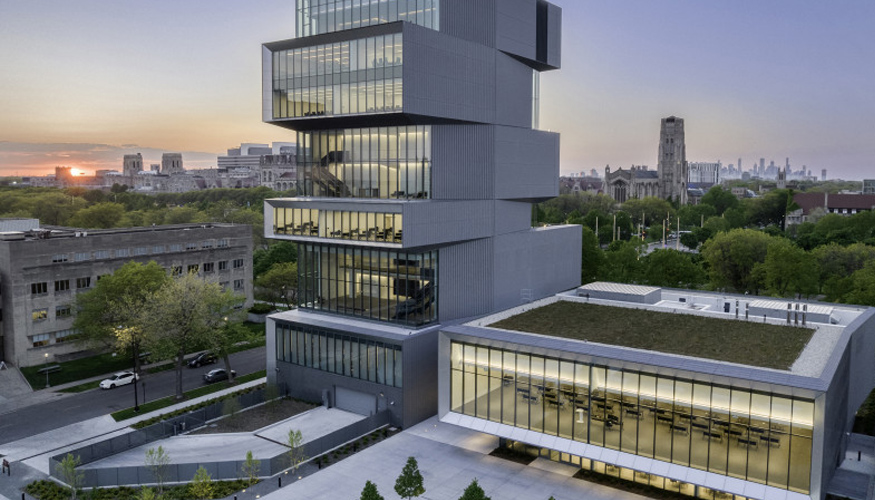 El Foro David Rubinstein de la Universidad de Chicago se llev los premios al mejor edificio alto del mundo, de Amrica y de menos de 100 m...