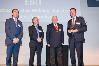 El premio al Proyecto de I+D+i 2010 fue recogido por Mauro Prodi, consejero delegado de Sogefi Filtration...
