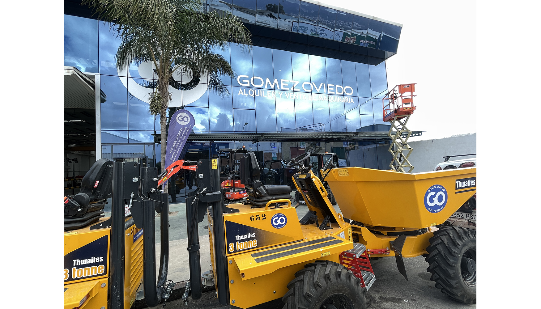 Gmez Oviedo dispone en Mlaga de dumpers Thwaites de 1,5 y 3 toneladas de capacidad de carga