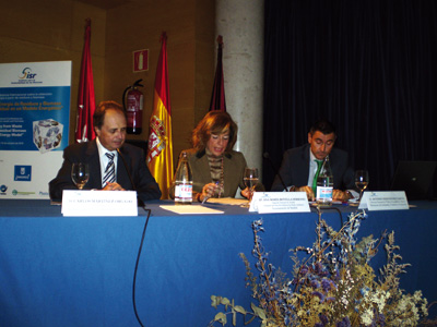 De izquierda a derecha, Carlos Martnez Orgado, Ana Botella y Antonio Hernndez...