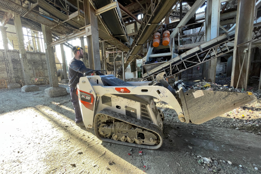 Minicarregadora de rastos Bobcat MT55