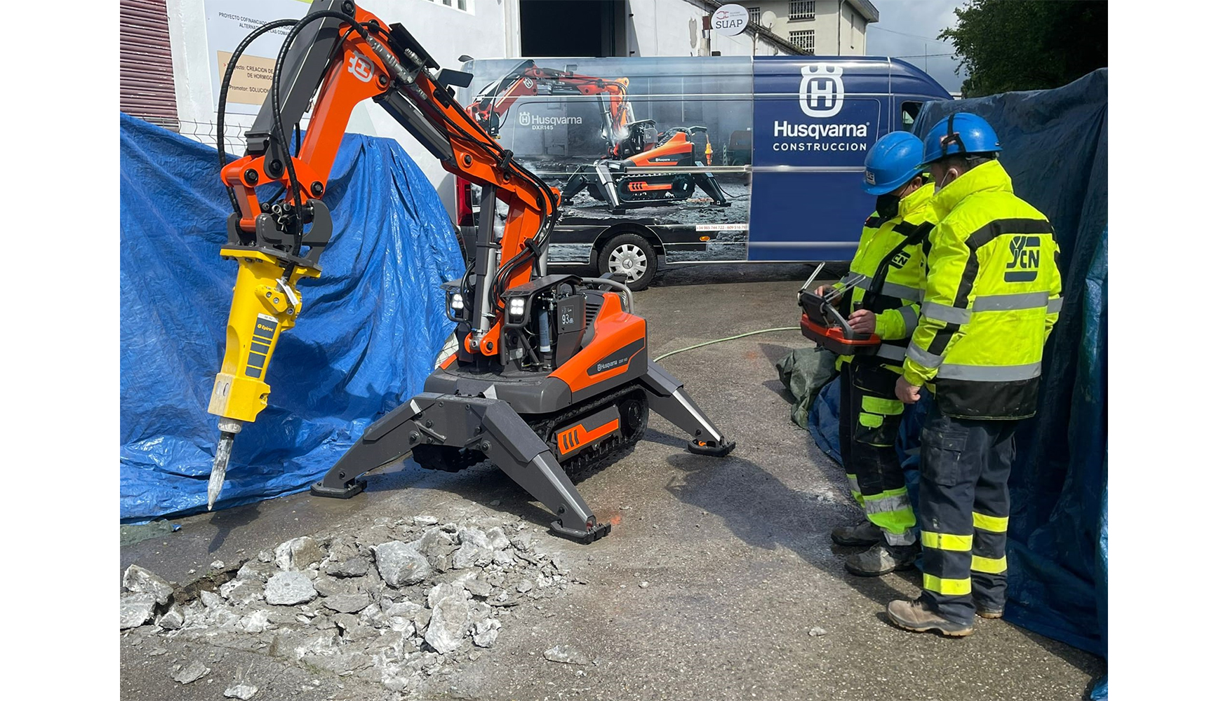 La ltima generacin de robots de Husqvarna incorpora un nuevo mando con uso HMI