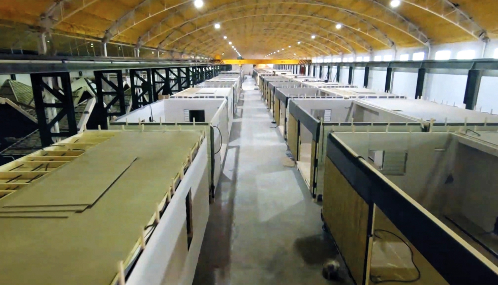 La planta de produccin WES en Elche tiene una capacidad de produccin de 600 mdulos al ao