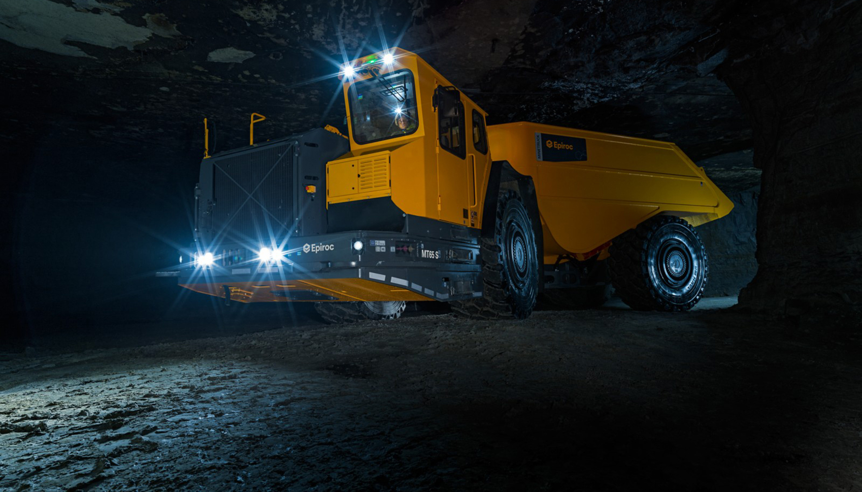  El camin minero ha mejorado su fiabilidad gracias a las nuevas actualizaciones y proporciona los ms altos estndares de seguridad...