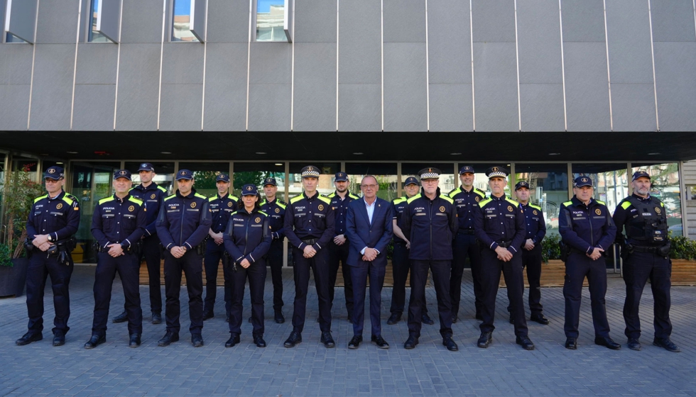 Presentacin de los nuevos uniformes en la Comisara de la Guardia Urbana de Lleida. Foto: Mario Gascn