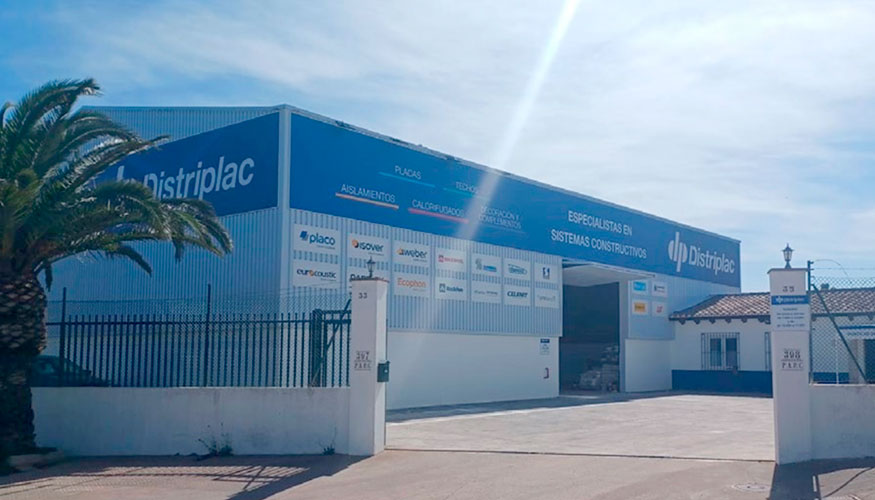 Nuevo almacn de Distriplac en Menorca