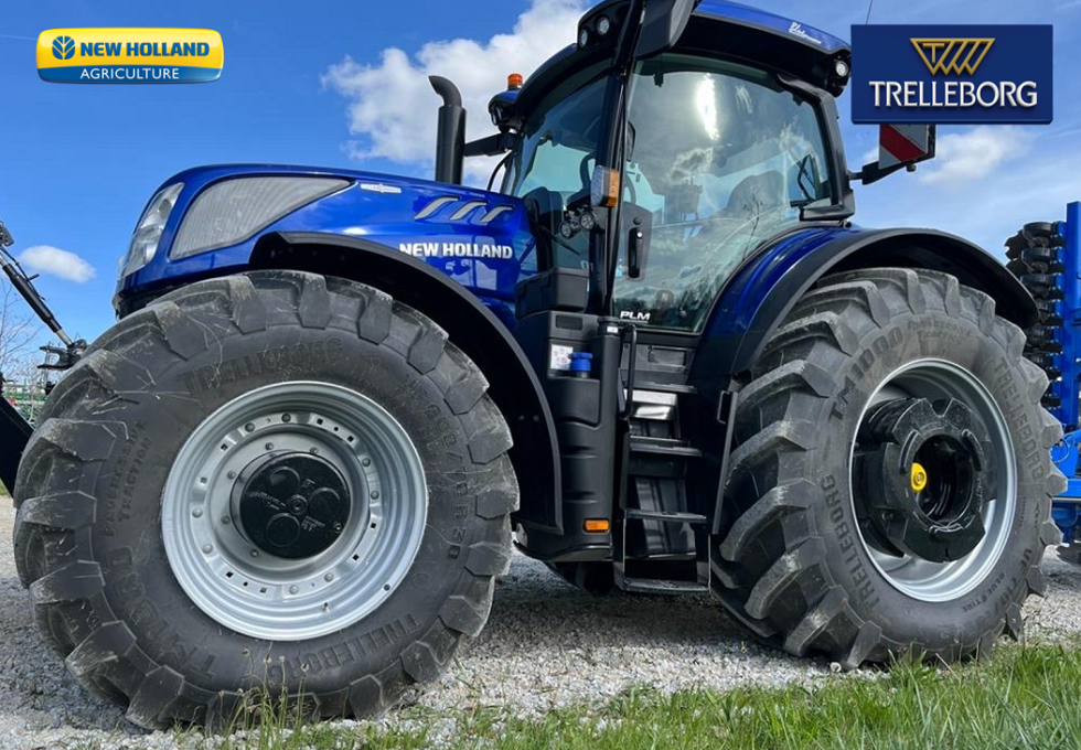 El TM1000 ProgressiveTraction es un neumtico adecuado para el New Holland T7.300, tractor con gran distancia entre ejes...