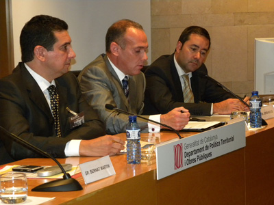 Jos Luis Vidal, Xavier Juncosa and Jordi Motj during the debate
