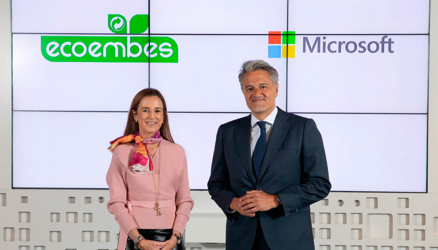 La CEO de Ecoembes, Rosa Trigo, y el presidente de Microsoft Espaa, Alberto Granados