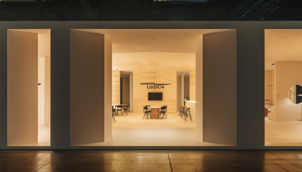 Detalle del stand de LedsC4, una obra arquitect�nica dise�ada por Isern Sern en el que se emplearon materiales reciclados y reutilizados...